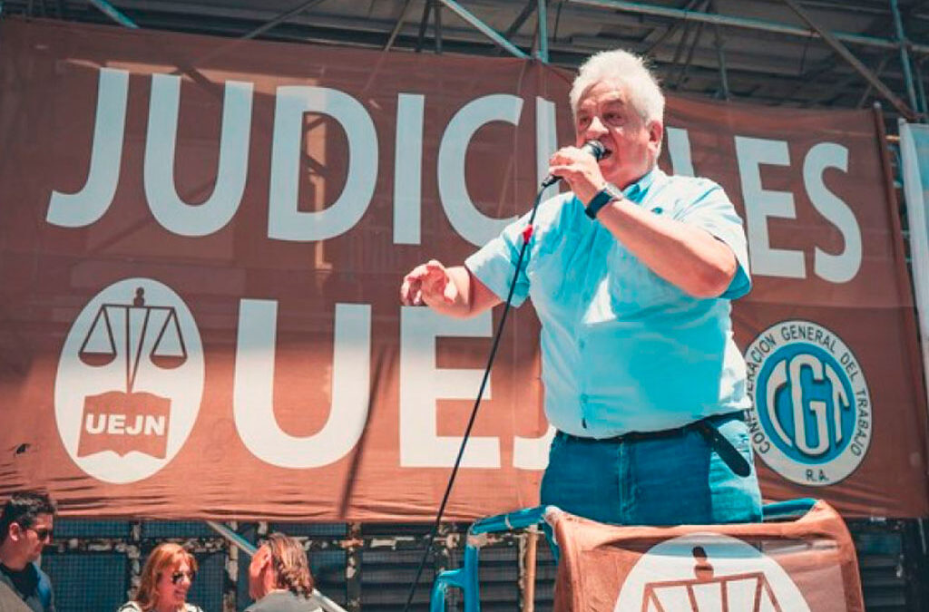Piumato anunció un banderazo para el próximo martes y un paro nacional para la semana siguiente