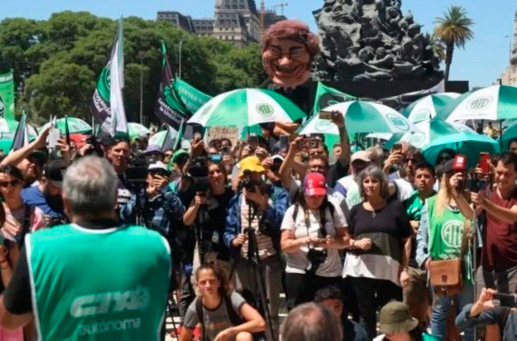 Vaciamiento del INCAA y el área de cultura: ATE busca frenar más de 3.000 despidos