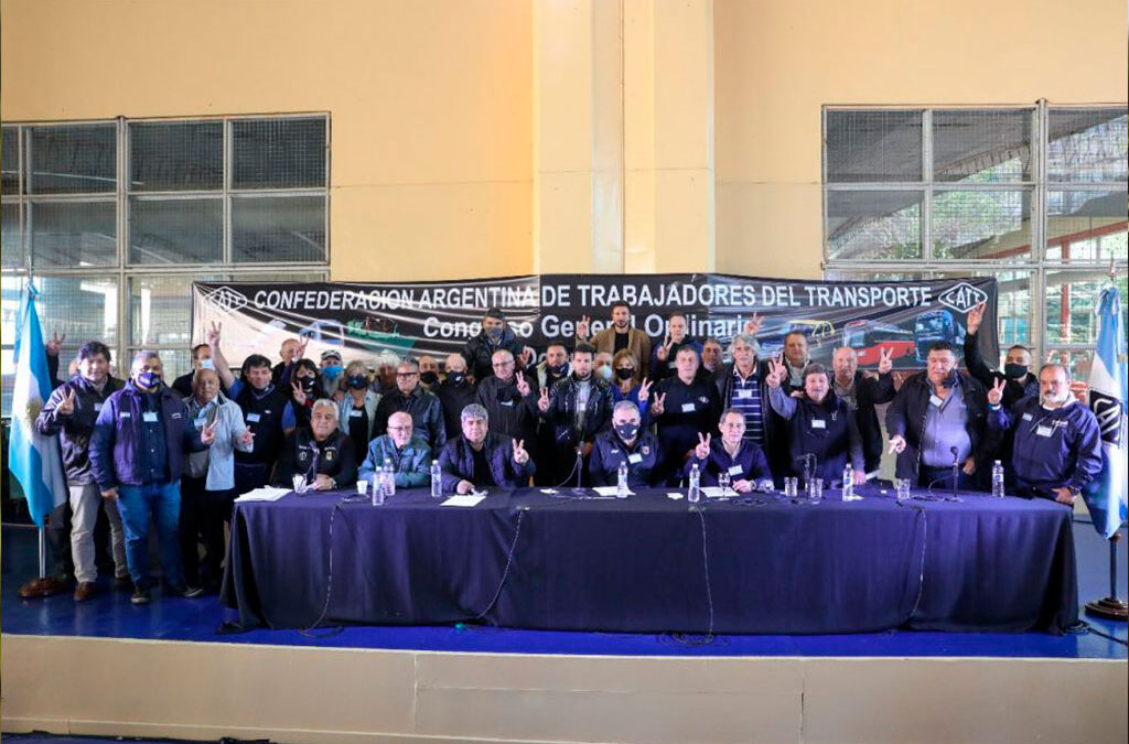 Con todas las actividades del transportes al borde del conflicto, la CATT reúne a su Consejo Directivo y ya proyecta su militancia para el rechazo del DNU