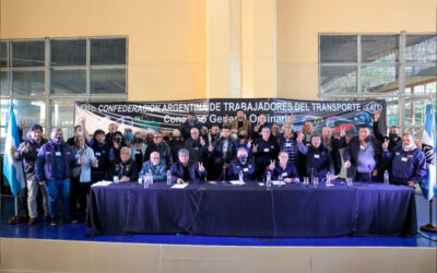 Con todas las actividades del transportes al borde del conflicto, la CATT reúne a su Consejo Directivo y ya proyecta su militancia para el rechazo del DNU