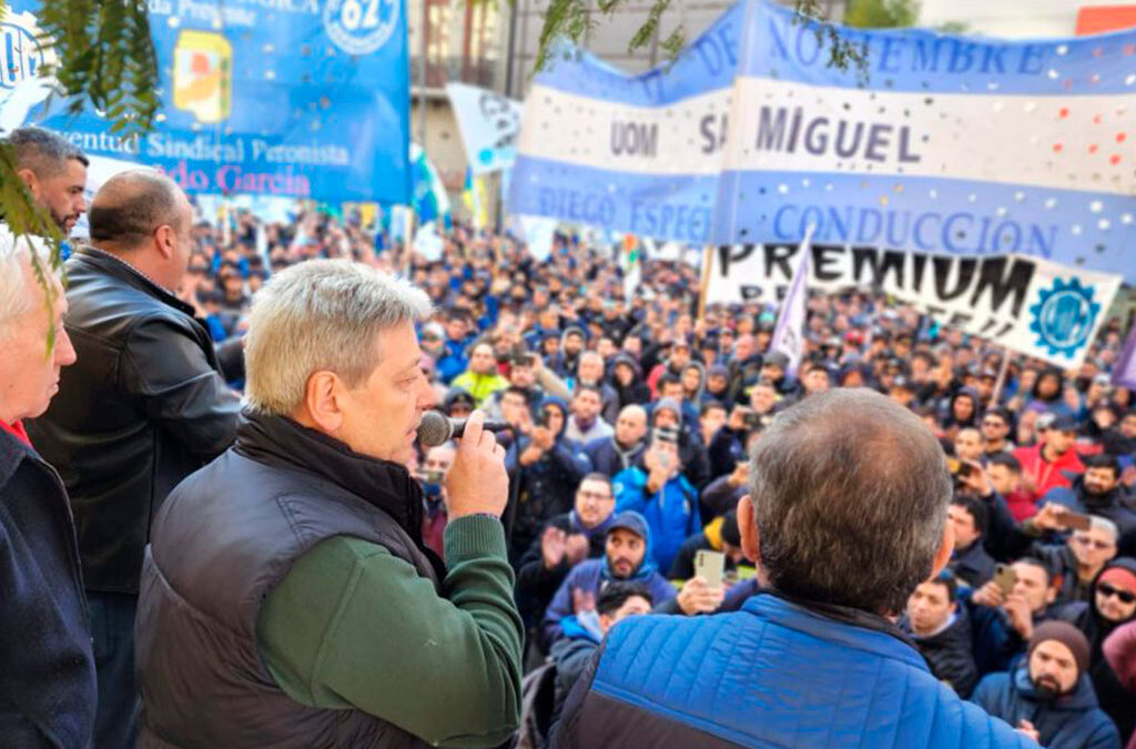Los empresarios les quieren «mexicanear» a los metalúrgicos el aumento de enero y la paritaria de la UOM se eterniza sin acuerdo