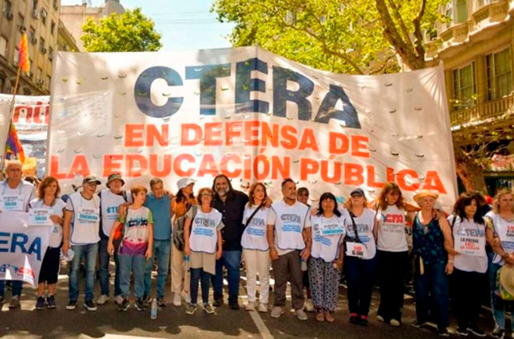 Gremio docente denunció que Milei “avanza en la privatización de la educación pública”