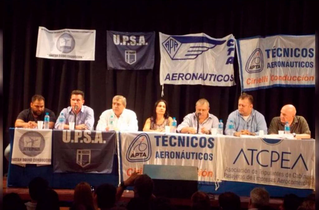 Semana santa: aunque habrá vuelos, los aeronáuticos aclaran que «el conflicto recién empieza»