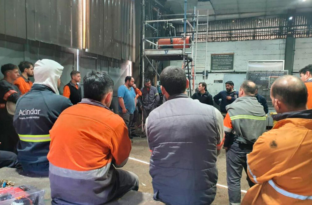 Con Acindar en crisis, hay alarma en Villa Constitución: «Hoy tenemos una ciudad de 50.000 habitantes que depende, mayormente, de la planta»
