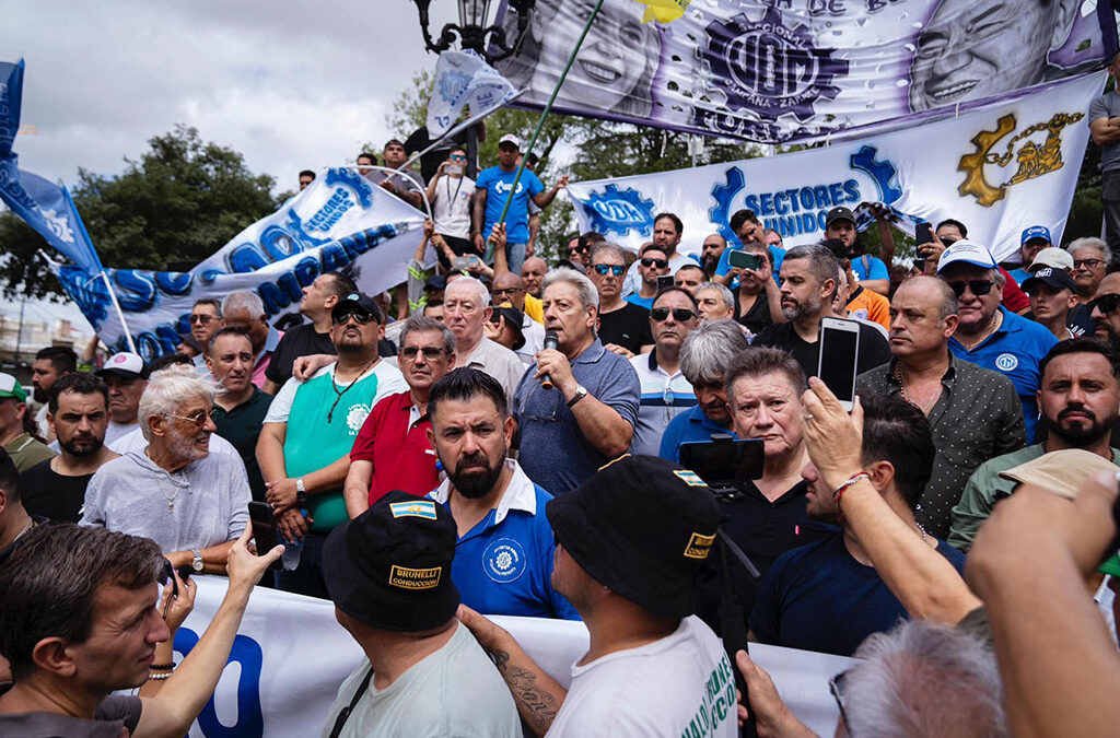 Sube la temperatura en la UOM: Cómo siguen las negociaciones paritarias