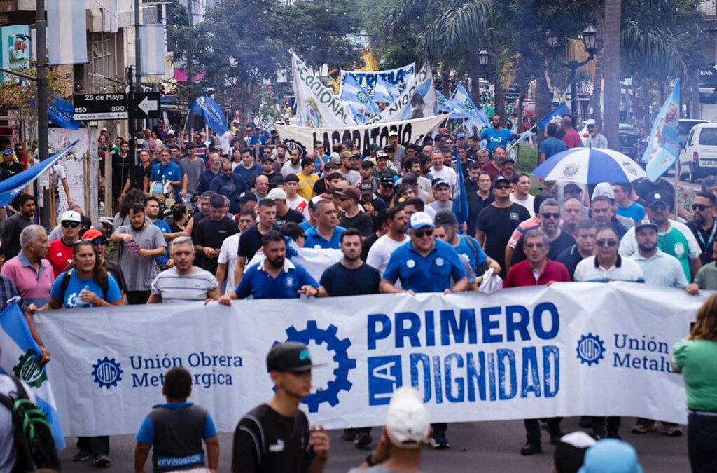 Escala el conflicto en la paritaria siderúrgica: La UOM anunció tres «marchas por la dignidad»