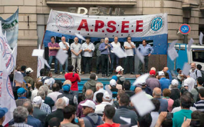 Trabajadores de la energía acusan al ministro Caputo de forzar un conflicto con el sector