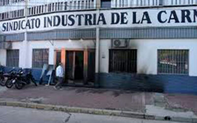 Atentado en el Sindicato de la Carne de Rosario con fuego, balazos y desconcierto: «Estamos muy preocupados porque no hay interna sindical»