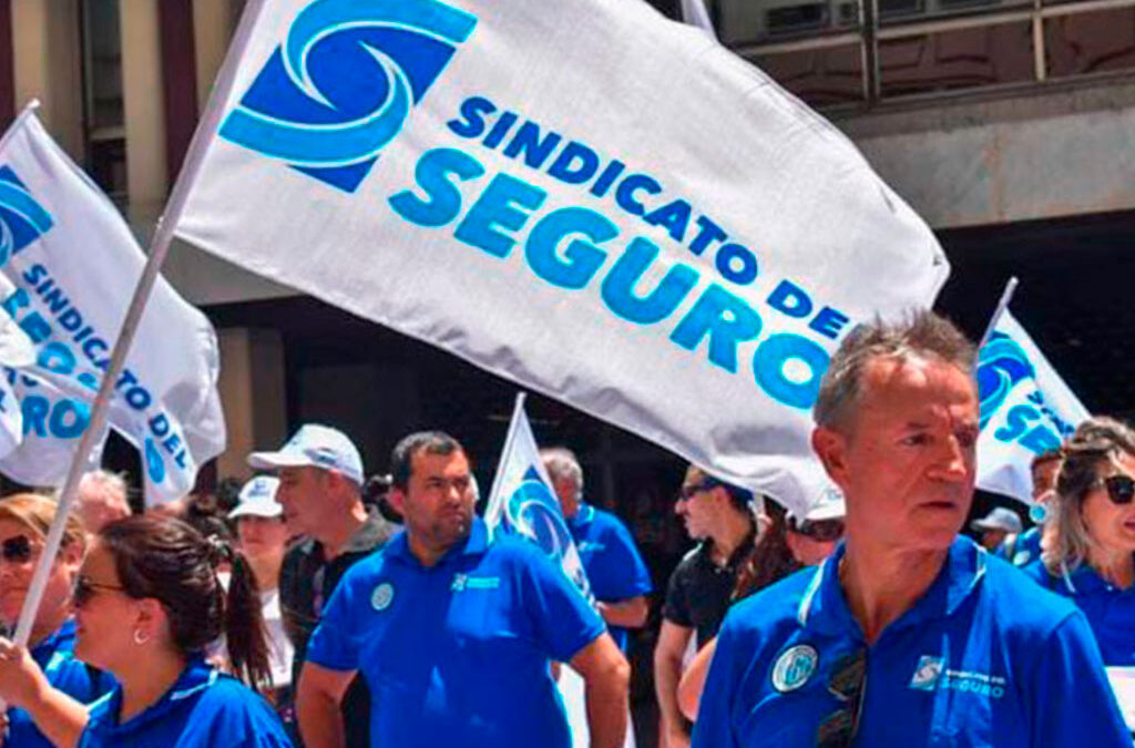 Sindicato del Seguro reclama un «urgente» aumento salarial que equipare a la inflación
