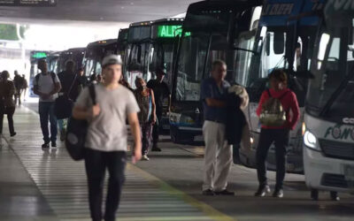 Transporte interurbano: el paro sigue firme y podría extenderse