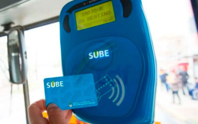 El Gobierno quiere que el pago del transporte sea con cualquier tarjeta para competir a SUBE