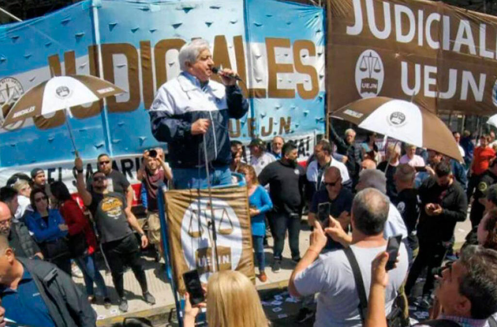 Julio Piumato confirmó que la CGT hará un nuevo paro nacional antes de la movilización del 1 de Mayo
