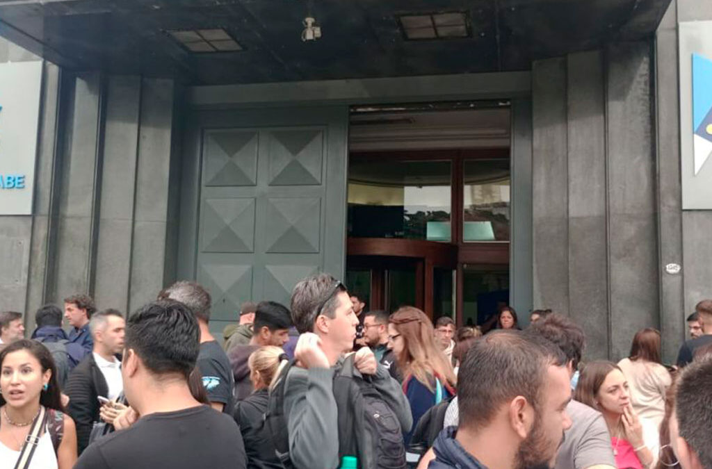 Decenas de despidos sin causa en Infraestructura Ferroviaria de Trenes Argentinos: Los gremios declararon alerta permanente y reclamaron una reunión con las autoridades