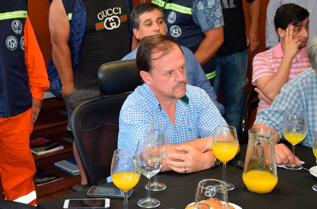 Aladio, el camionero favorito de Milei, confirmó que no todas las empresas pagaron la paritaria en Santa Fe pero que igual no va a hacer paro