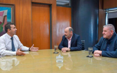 Petroleros reclamaron al secretario de Trabajo la «urgente homologación de los acuerdos salariales»