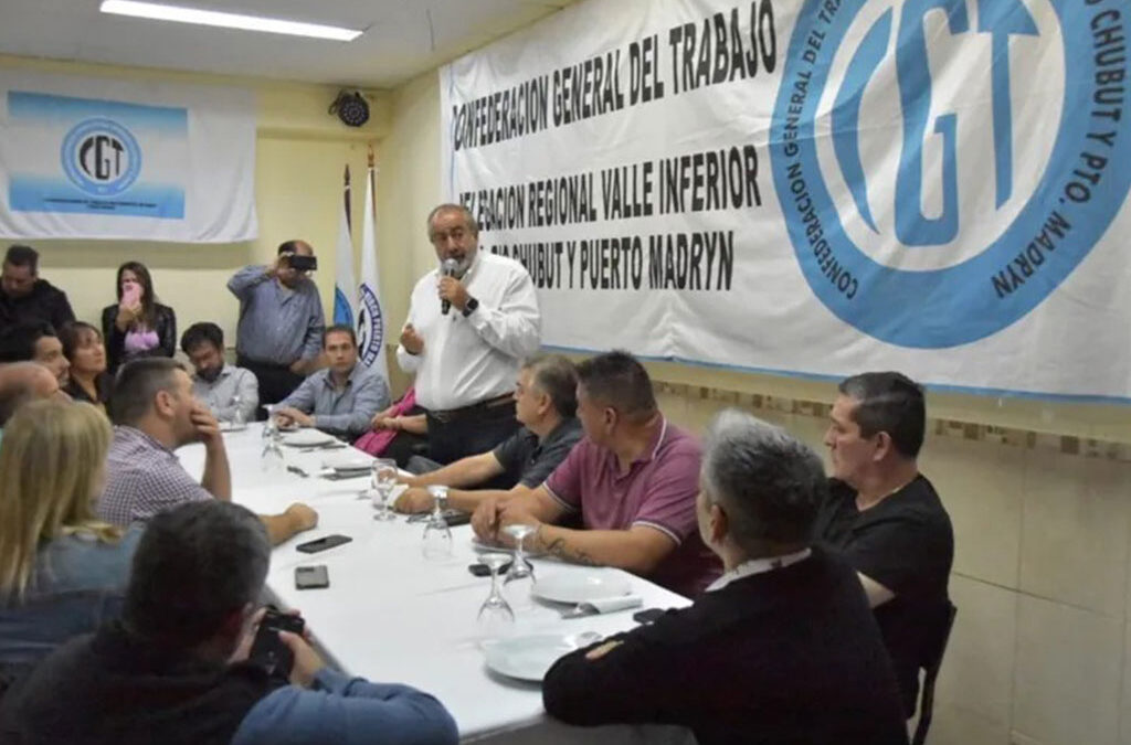 Fuerte presión de la CGT para quitar la reforma laboral de la ley ómnibus XS