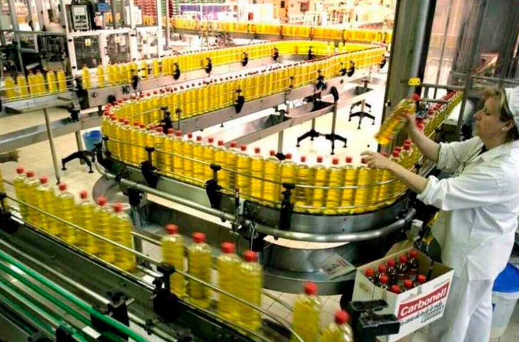 Aceiteros firmó un 65% de aumento para abril y pone en aprietos al esquema de homologación de Caputo