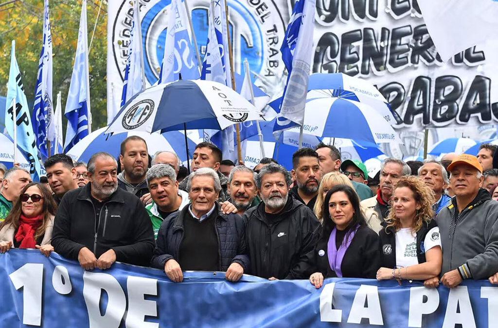 La medida de alto impacto que prepara el Gobierno luego de un paro general de la CGT que encierra un complejo dilema