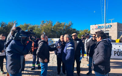 Bahía Blanca: Conductores Navales realizaron un corte en el acceso a Puerto Rosales luego de haberse declarado en «estado de alerta» por el recorte en las dotaciones