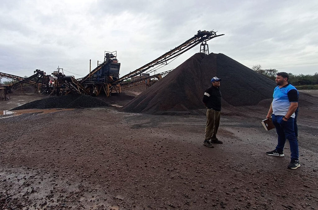 AOMA acordó subas para dos ramas de la actividad: «Trabajamos para que los mineros puedan hacerle frente al ajuste»