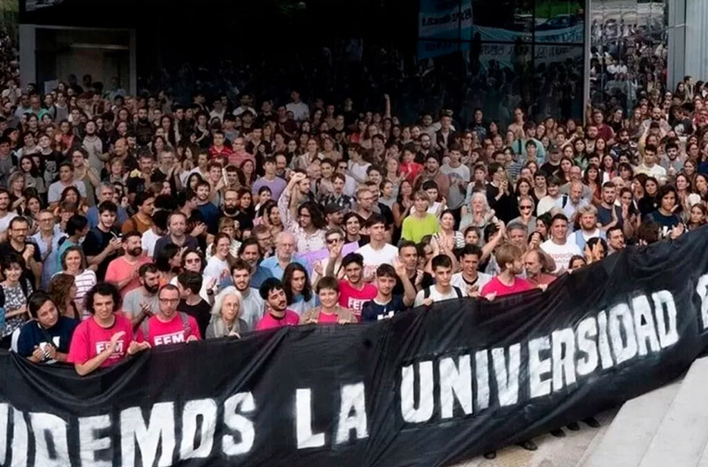 Recrudece el conflicto universitario tras el acuerdo entre gobierno y UCR por la UBA, y habrá un paro nacional