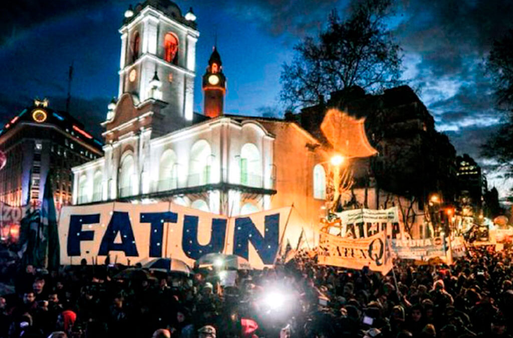 El gremio de no docentes de la UNR celebró el 49º aniversario de la creación de su federación