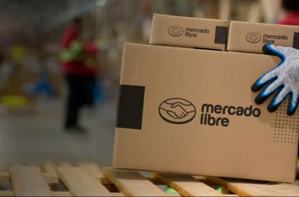Paritaria de Mercado Libre rompe el techo de aumento salarial: el personal de la empresa cobrará $1.300.000 de básico