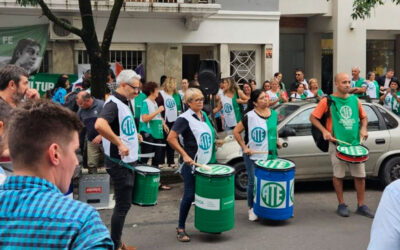 Jornada de protestas de trabajadores del INADI a raíz de los despidos masivos