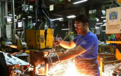 La reducción de la jornada laboral vuelve a la agenda legislativa con el análisis de dos proyectos