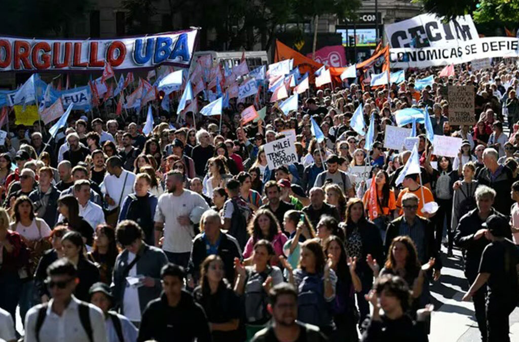 Continúa el conflicto por el presupuesto universitario, ahora con foco en los salarios