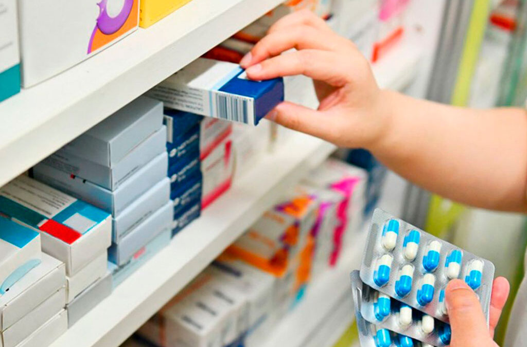 Nuevo aumento para los empleados de farmacias: cómo quedó la escala salarial