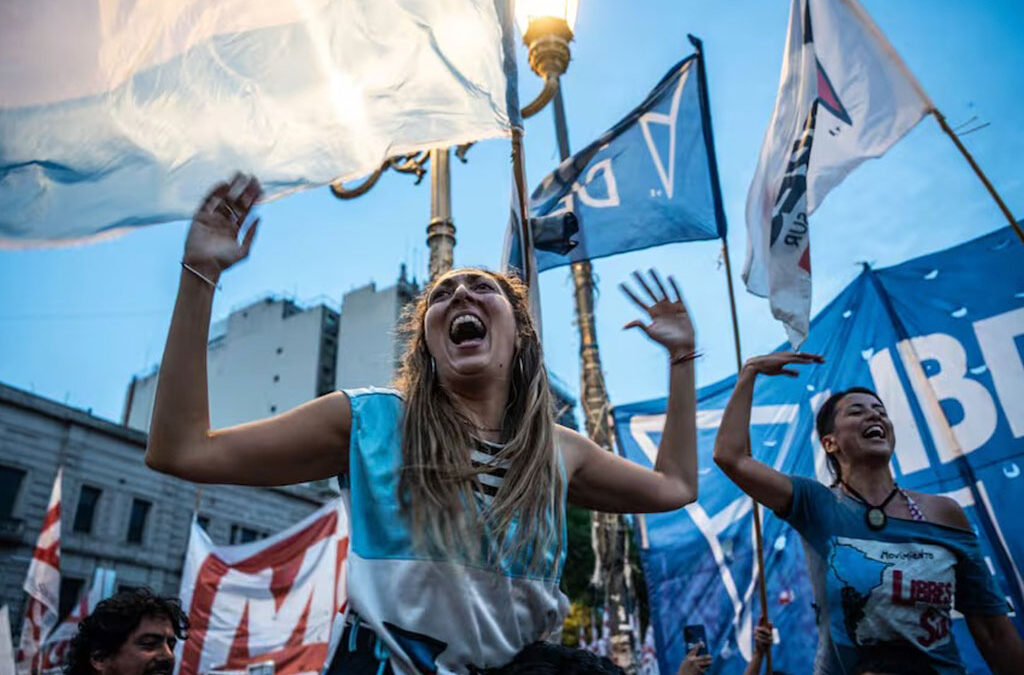 UGT repudia «firmemente» la «criminalización» de los sindicatos de Argentina por parte del Gobierno de Milei