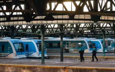 Protesta en los trenes: el Gobierno convocó a La Fraternidad para evitar que circulen a una velocidad reducida este martes