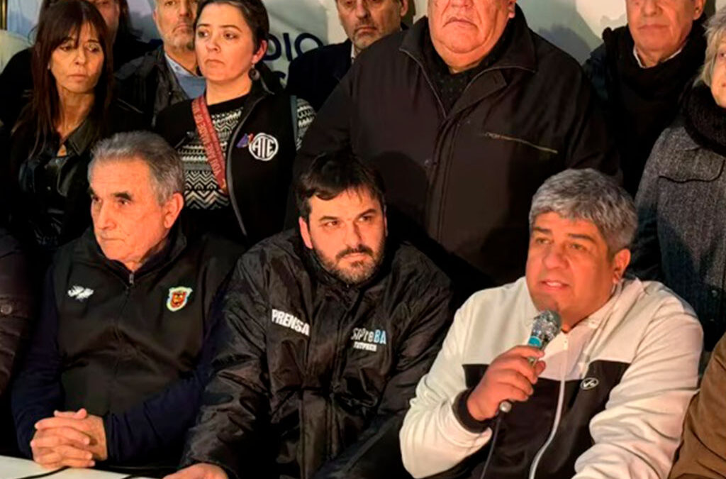 Pablo Moyano insultó a los diputados de Unión por la Patria que voten las leyes que quiere Milei