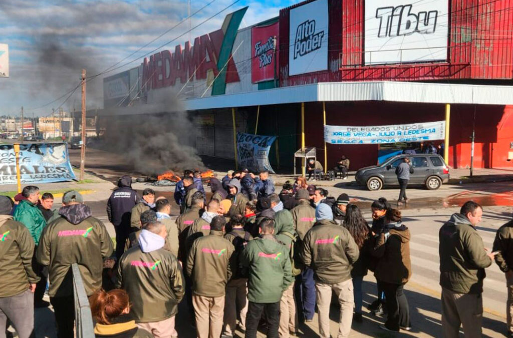 Otro cierre más: Medamax no volverá a abrir en La Matanza y despidió a 70 trabajadores