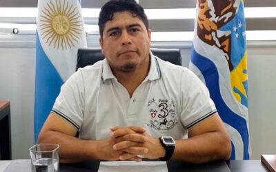 Claudio Vidal, el único gobernador de extracción sindical, todavía no confirmó su presencia en el Pacto de Mayo