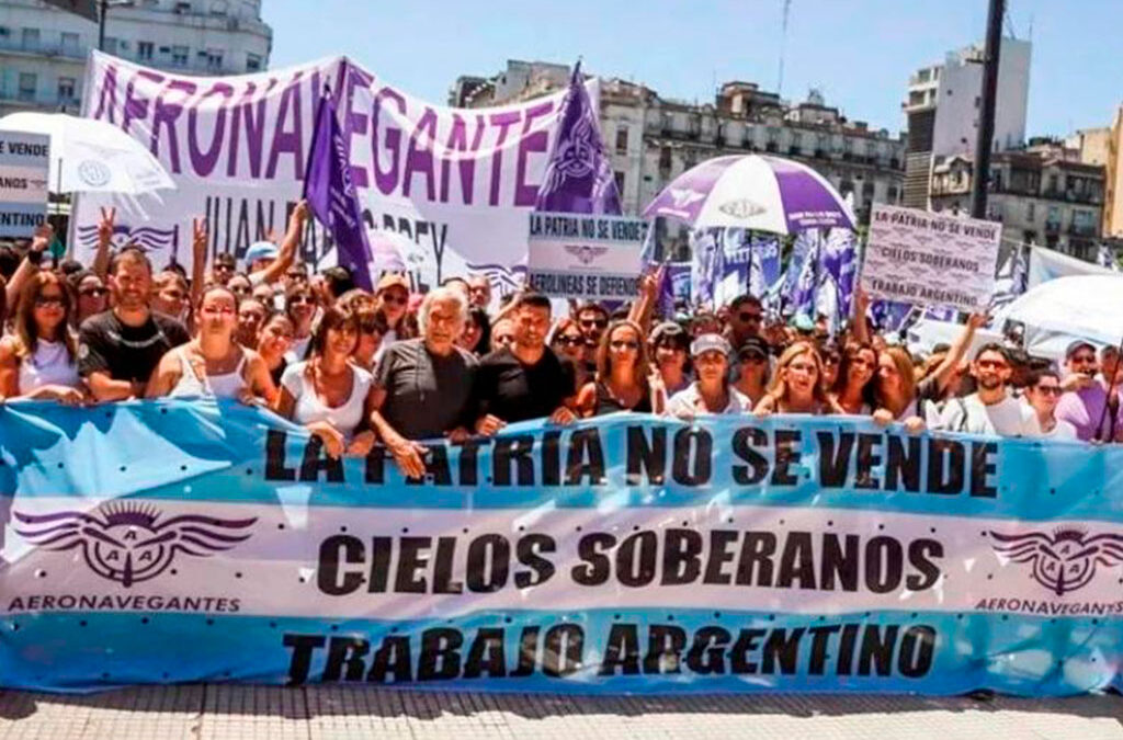 Pilotos y Aeronavegantes anuncian posibles cancelaciones de vuelos al inicio de las vacaciones de invierno
