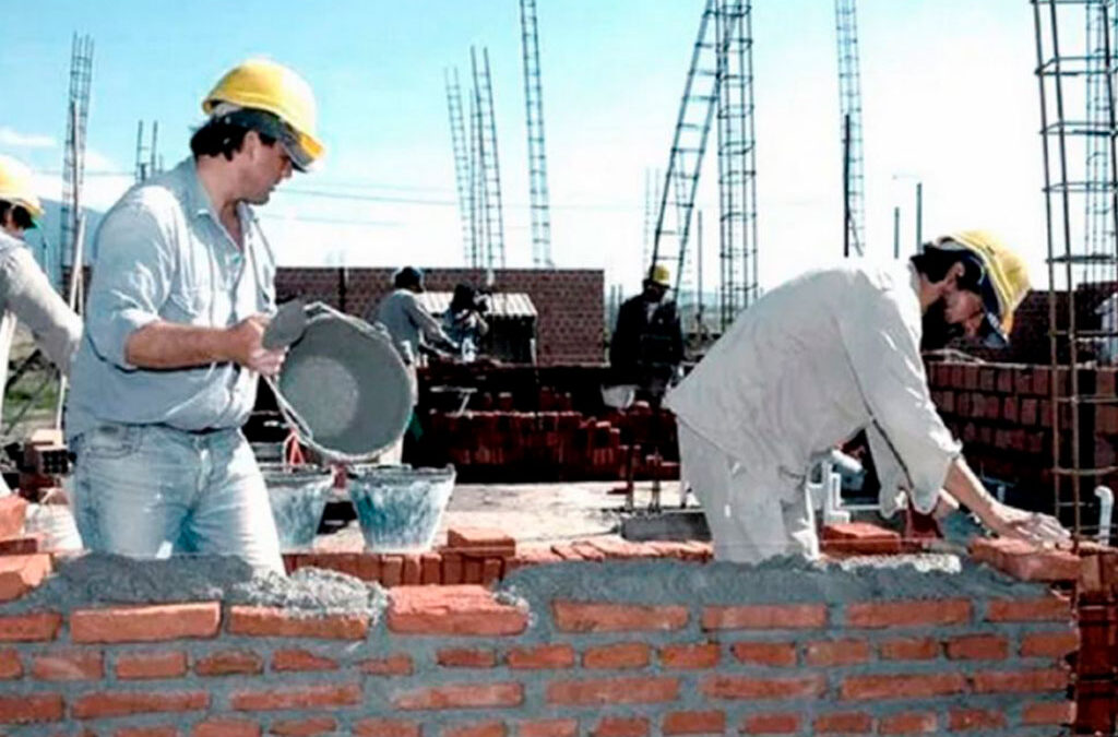Trabajadores más pobres: por la recesión más de la mitad de la población vive en la pobreza