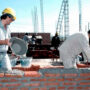 Trabajadores más pobres: por la recesión más de la mitad de la población vive en la pobreza