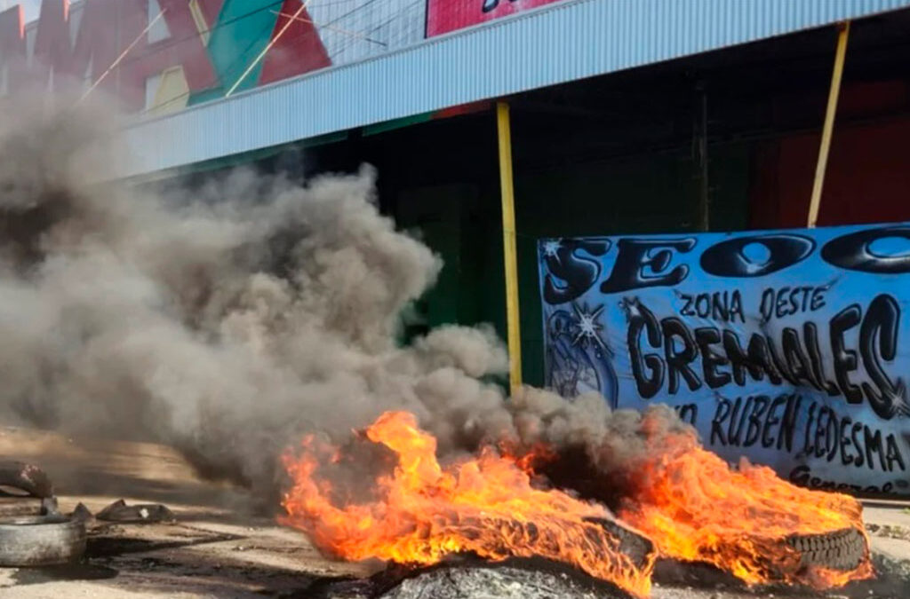 Por la crisis, cerró un mayorista y echaron sin aviso a todos los trabajadores