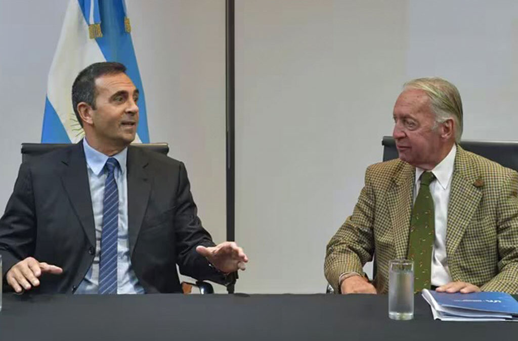 El Gobierno oficializó la convocatoria a los empresarios para discutir los detalles de la reglamentación de la reforma laboral