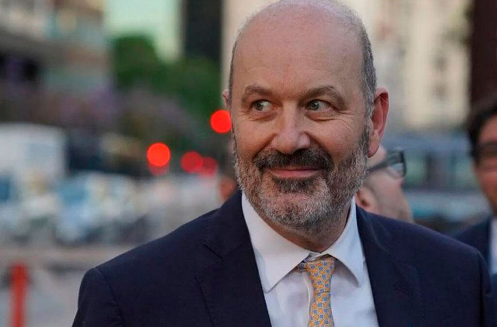 Sturzenegger y su plan de un estado sin empleados públicos