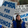 Médicos argentinos advierten sobre la pérdida de calidad salarial y la precarización laboral
