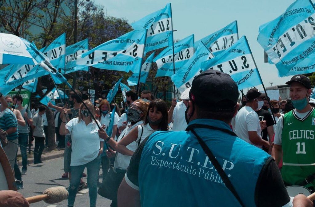 El SUTEP acordó un aumento del 20% para los trabajadores de parques de diversiones