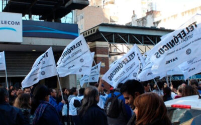 Telefónicos denuncian traslados masivos tras rechazar los retiros voluntarios de Telecom