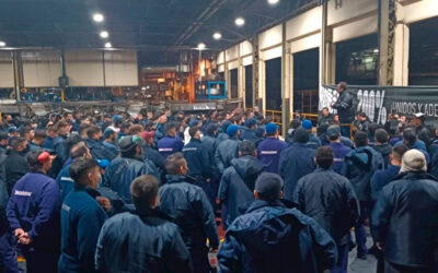 Las contrataciones en empresas tocaron en mayo el peor nivel en más de 20 años