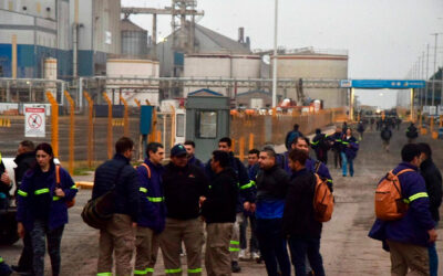 El paro nacional de Aceiteros ya se torna un problema de Estado y hay más de 10 mil camiones varados en los principales puertos de exportación