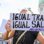 Informe revela que el salario de las mujeres sigue siendo muy inferior al de los hombres