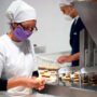 El Sindicato Pasteleros acordó un aumento de salario bimestral para la rama alfajoreros