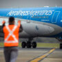 Paritarias Aerolíneas Argentinas: Aeronavegantes realizará asambleas en agosto que causarán demoras y cancelaciones de vuelos